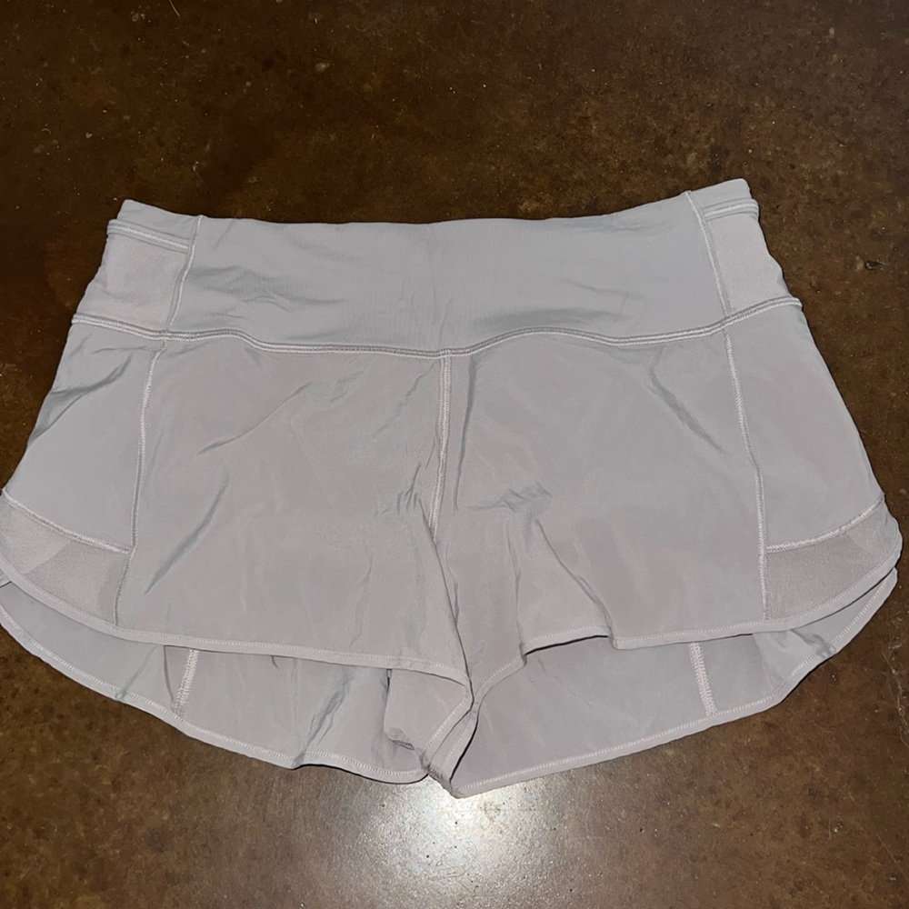 Lululemon size 6 athletic shorts